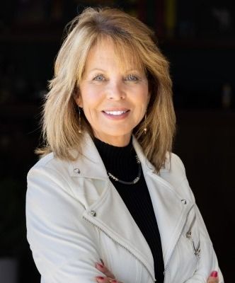 Lynn Hodges